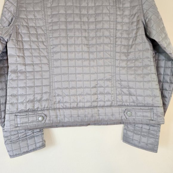 Gap Quilted Silver Unlined LS Jean Jacket Large - Picture 8 of 14
